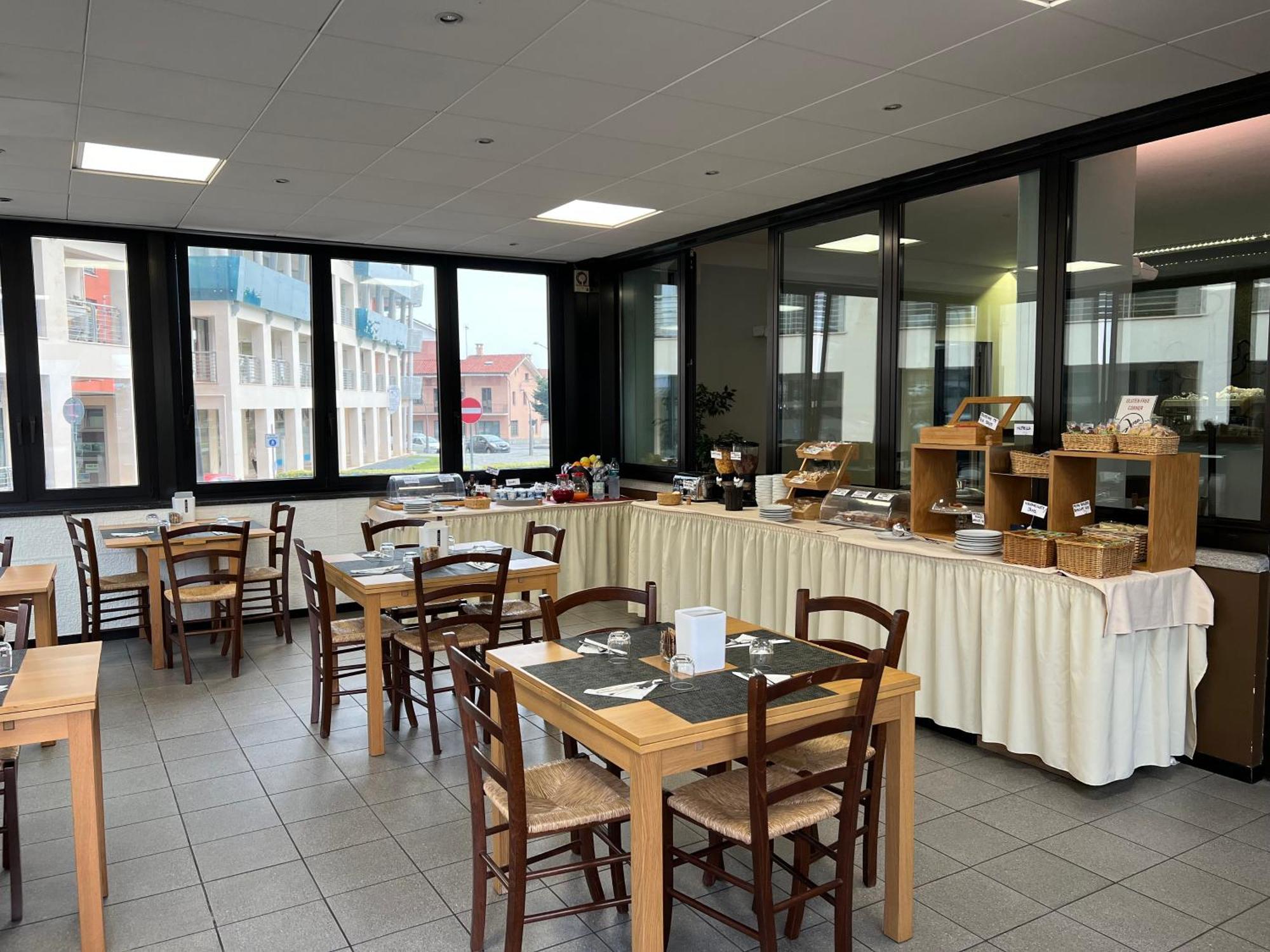 Hotel Griselda سالوزو المظهر الخارجي الصورة