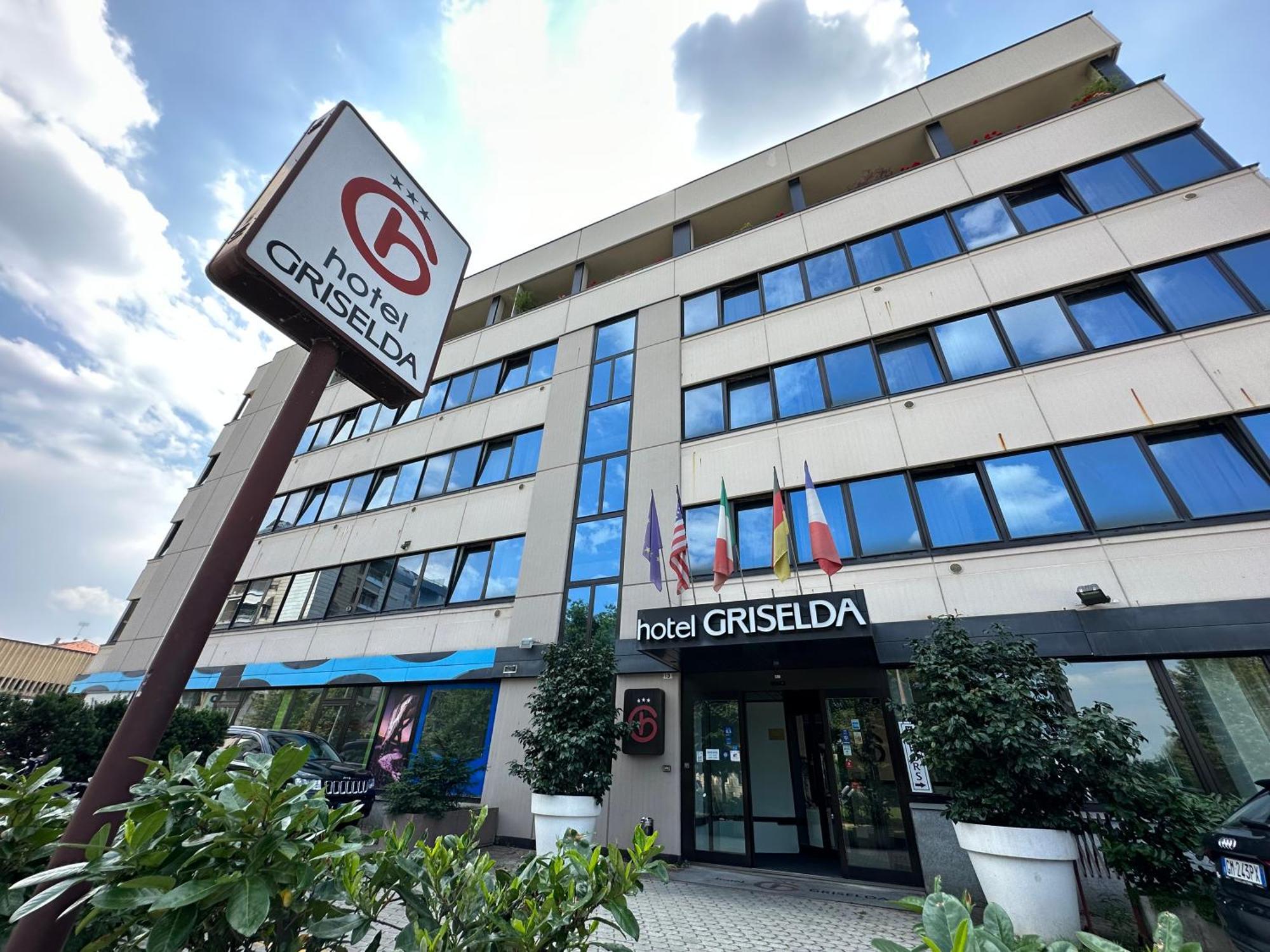 Hotel Griselda سالوزو المظهر الخارجي الصورة
