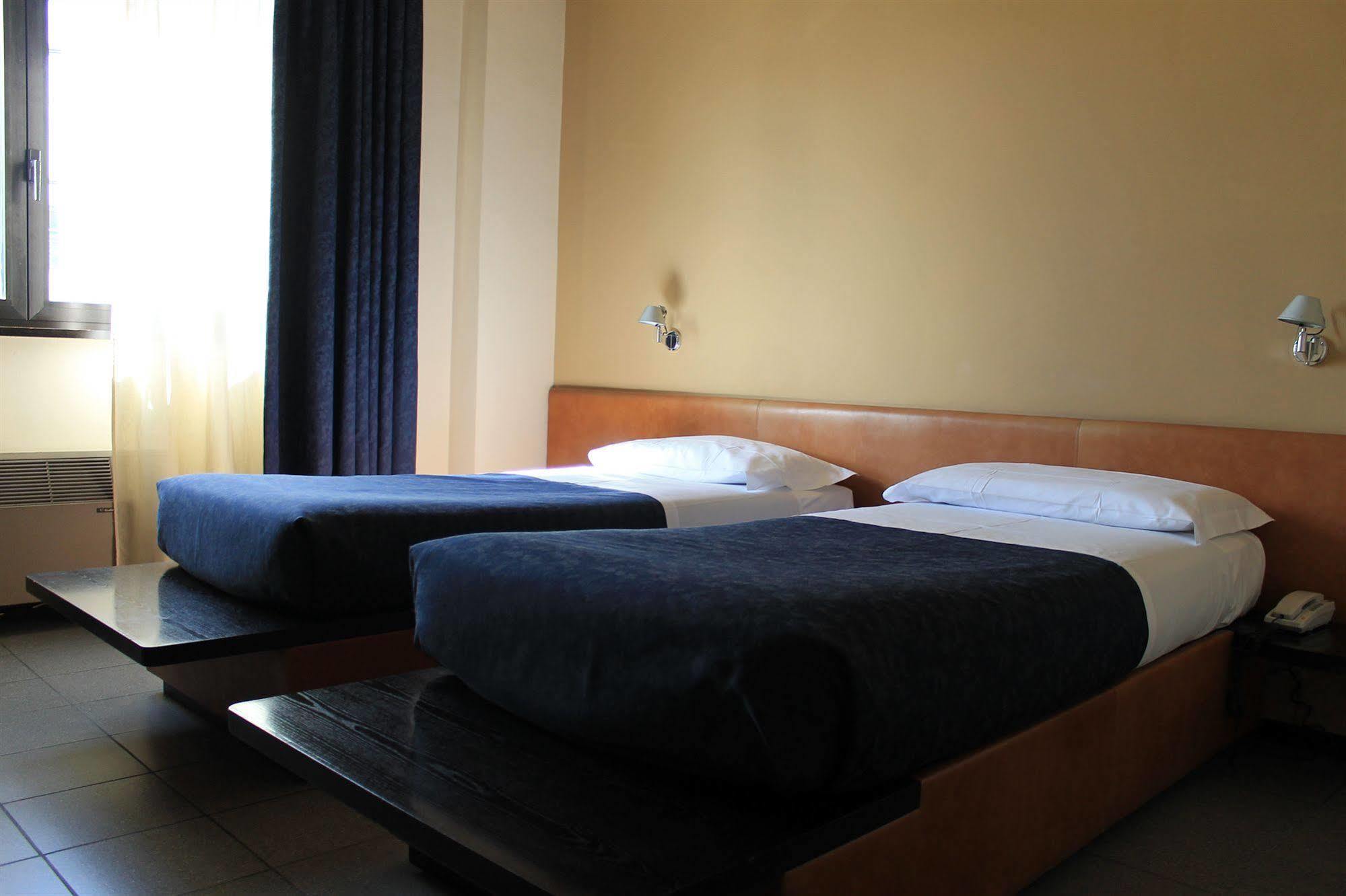 Hotel Griselda سالوزو المظهر الخارجي الصورة