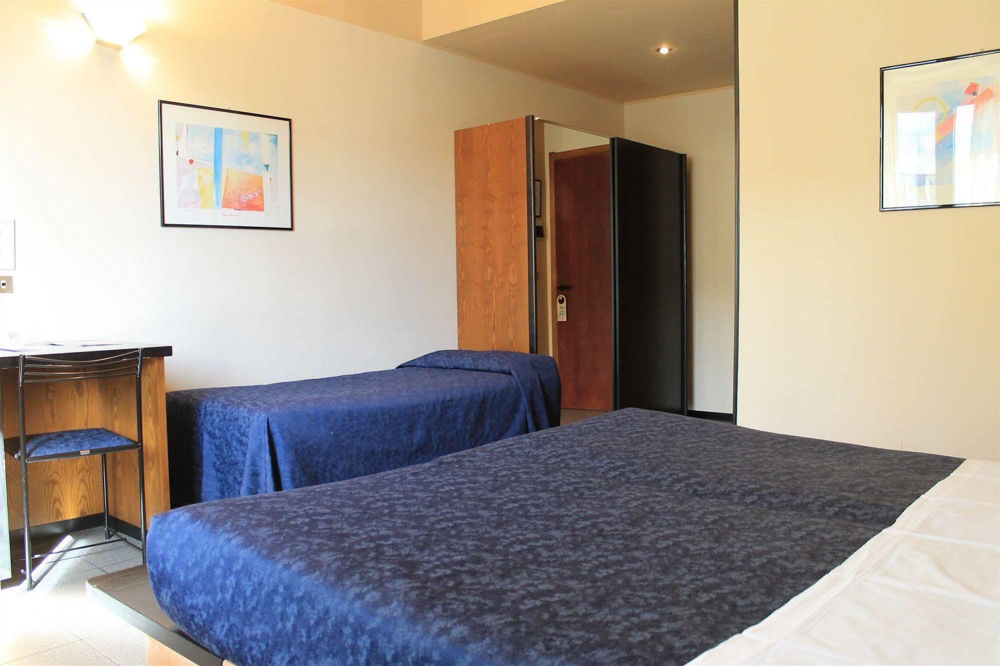 Hotel Griselda سالوزو المظهر الخارجي الصورة